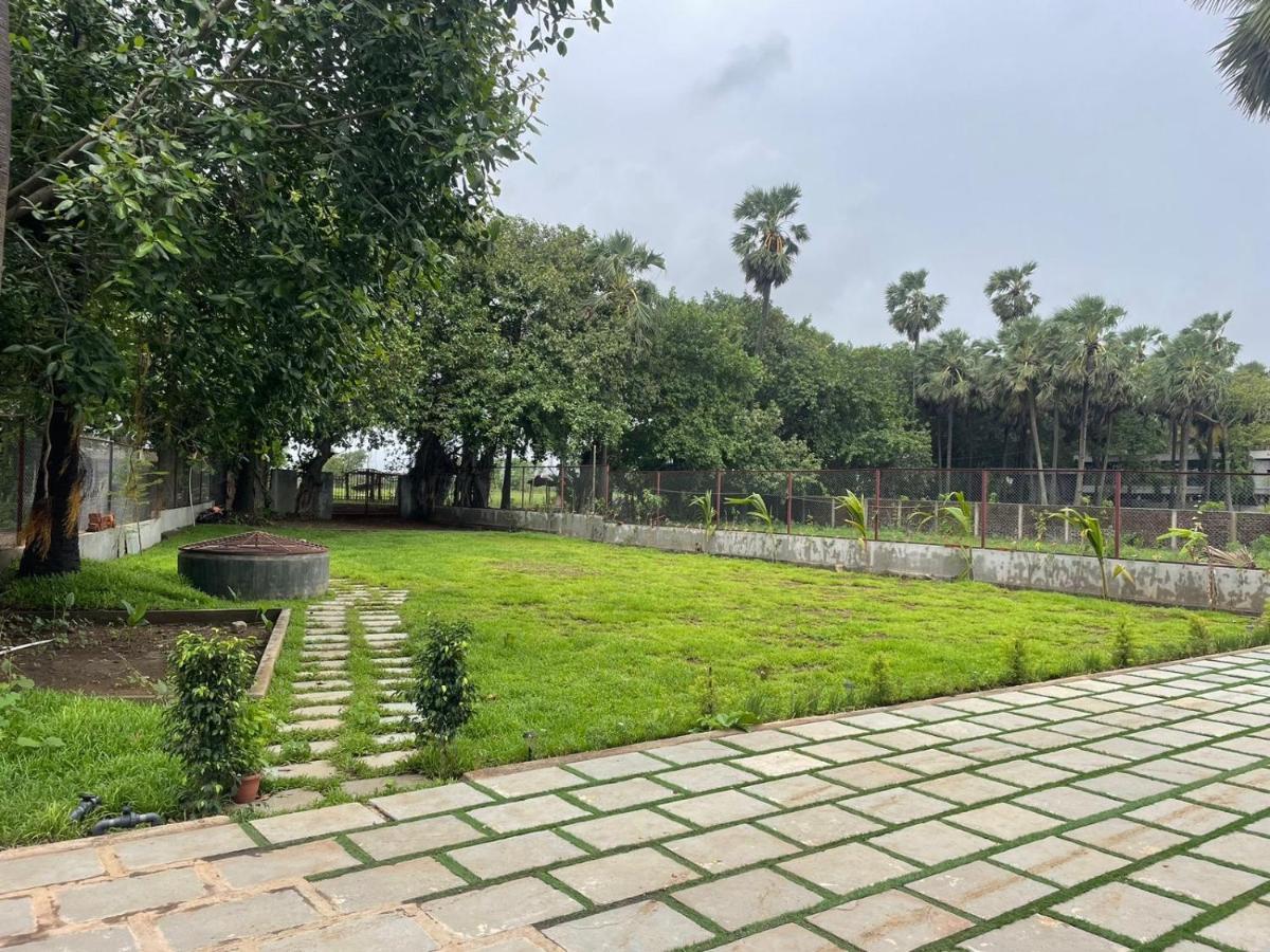 Classic Villa Pālghar Dış mekan fotoğraf