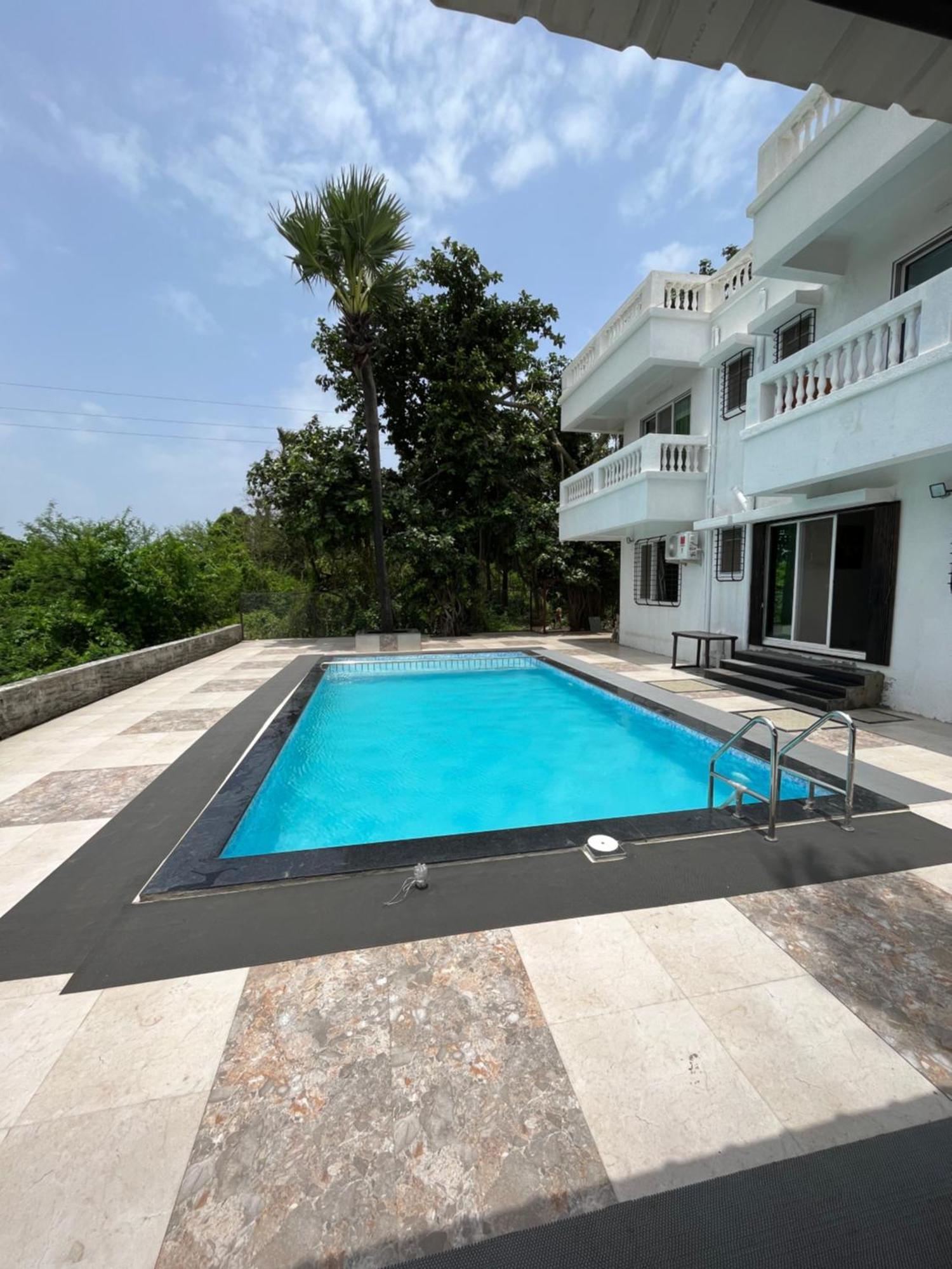 Classic Villa Pālghar Dış mekan fotoğraf